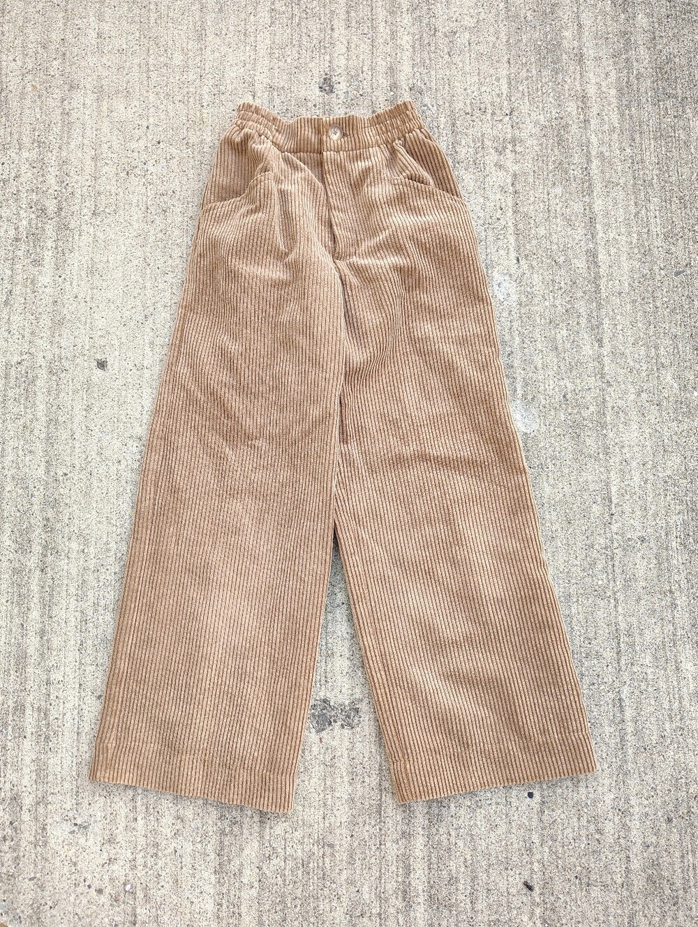 Zara Kids Size 9 Wide Leg Corduroy Pants Tan Beige Elastic Waist Pleated Trouser
